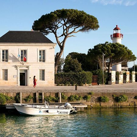 Un Hôtel En Ville La Rochelle  Exterior foto